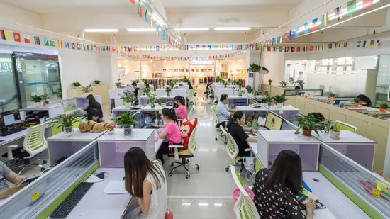 Fashion Platform Leather Sneakers Luxury Design Low Top Women Chunky Dad Sneakers